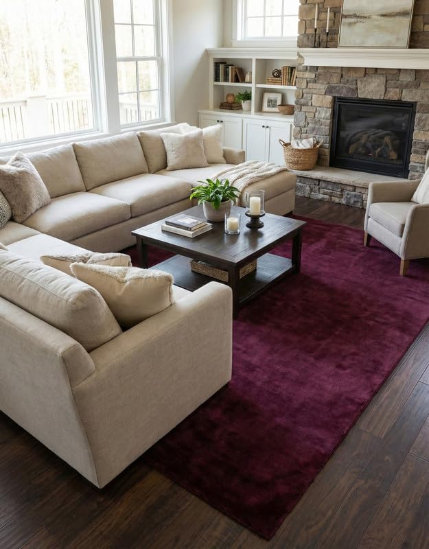 Liso Black Currant solid hand-tufted wool rug, view 2