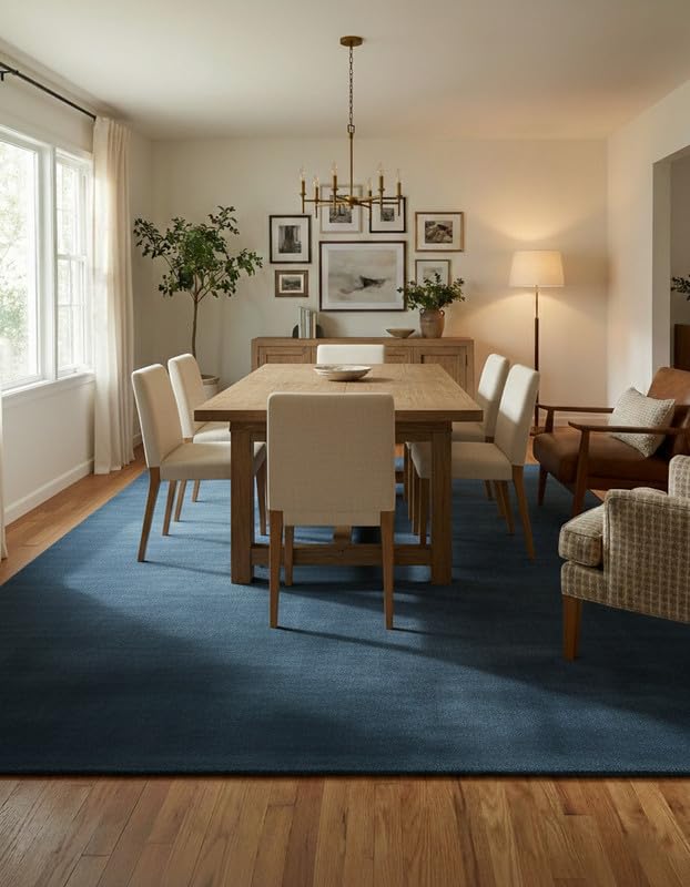 Liso Space Blue solid hand-tufted wool rug, view 2