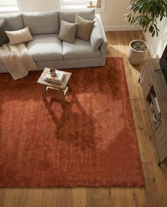 Liso Terracotta solid hand-tufted wool rug, view 4