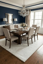 Liso White solid hand-tufted wool rug, view 2