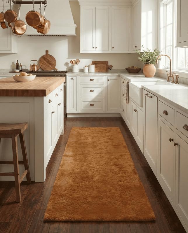 Liso Copper solid hand-tufted wool rug, view 4