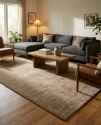 Liso Tan solid hand-tufted wool rug, view 1