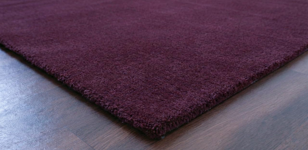 Liso Black Currant solid hand-tufted wool rug, view 6