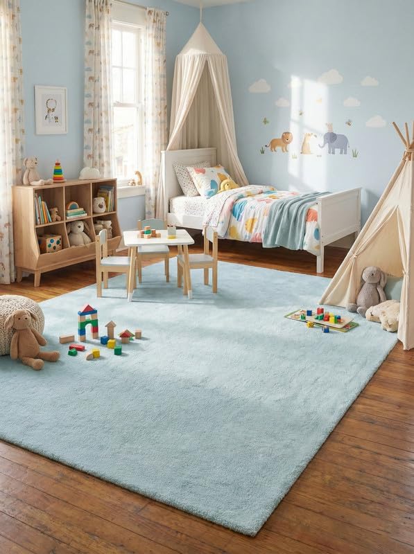 Liso Ice Blue solid hand-tufted wool rug, view 4