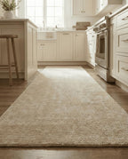 Liso Beige solid hand-tufted wool rug, view 4