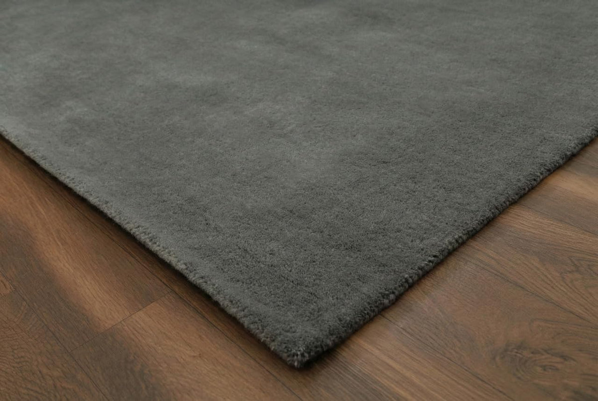 Liso Ash Grey solid hand-tufted wool rug, view 7