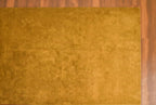 Liso Gold solid hand-tufted wool rug, view 5
