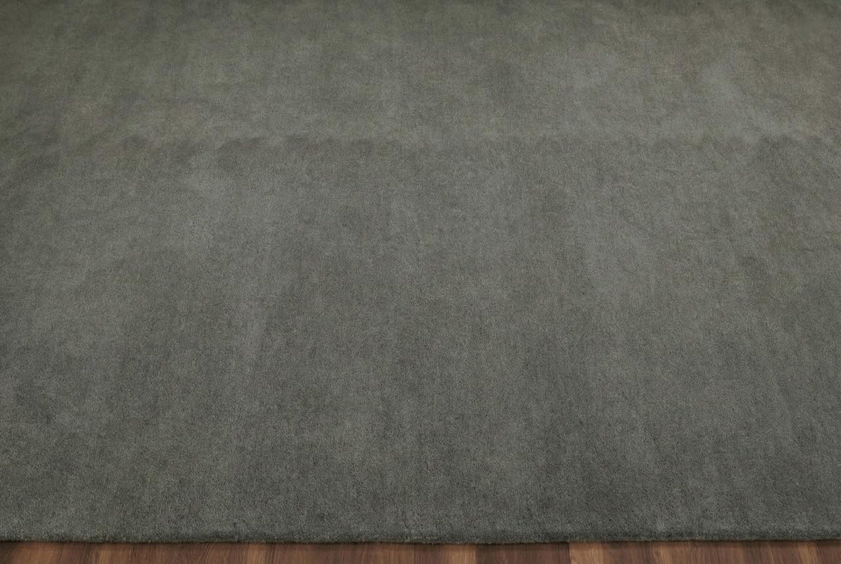 Liso Ash Grey solid hand-tufted wool rug, view 3