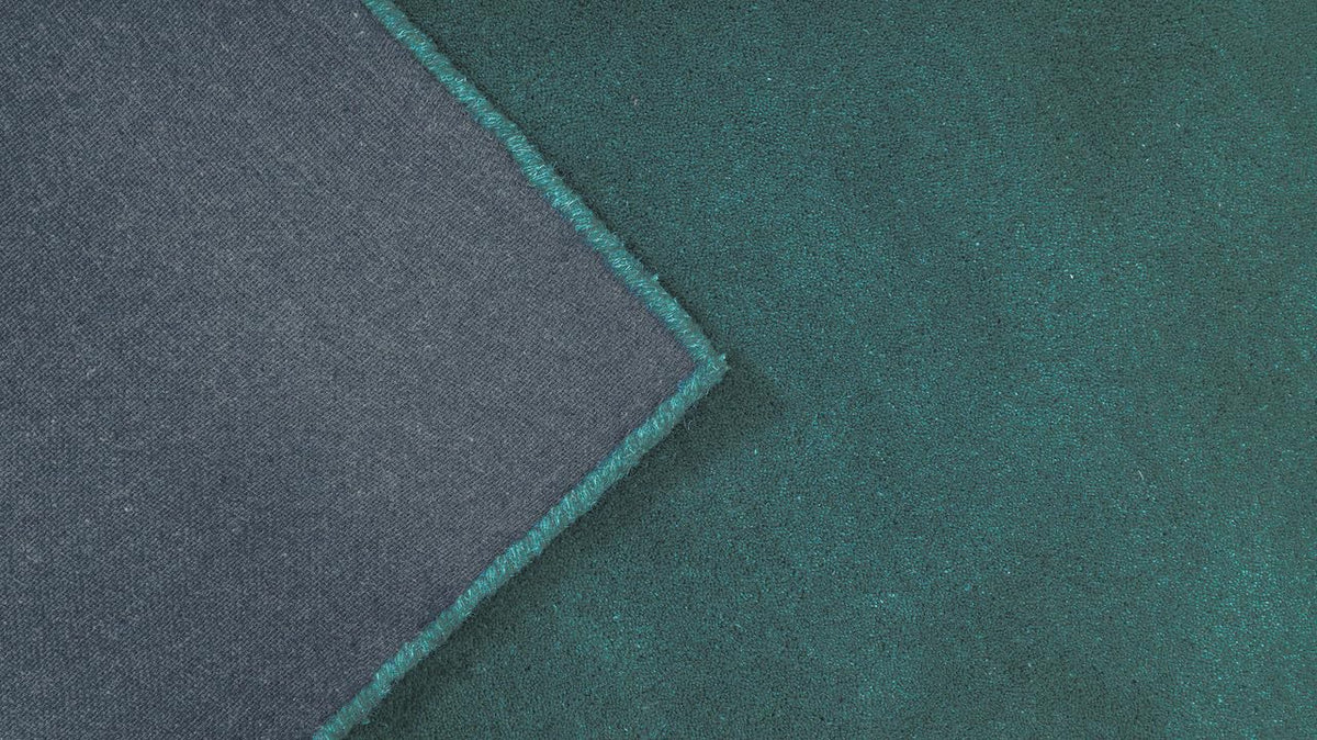 Liso Teal solid hand-tufted wool rug, view 3